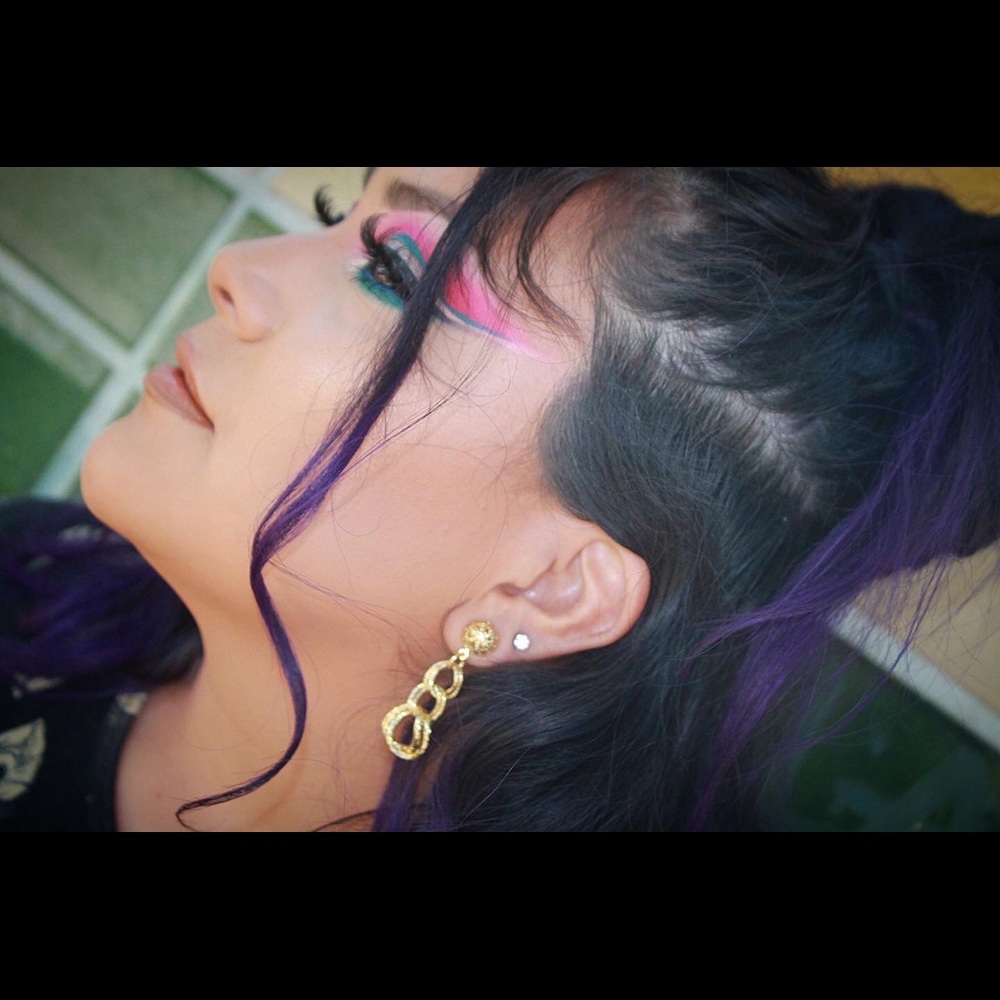 Gold chain earring